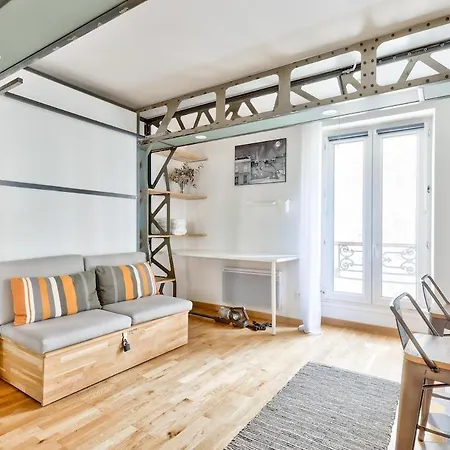 Lovely 5 Mn Walk To Laumiere Metro Station Apartament